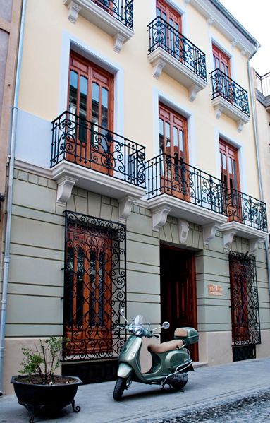 Edifici