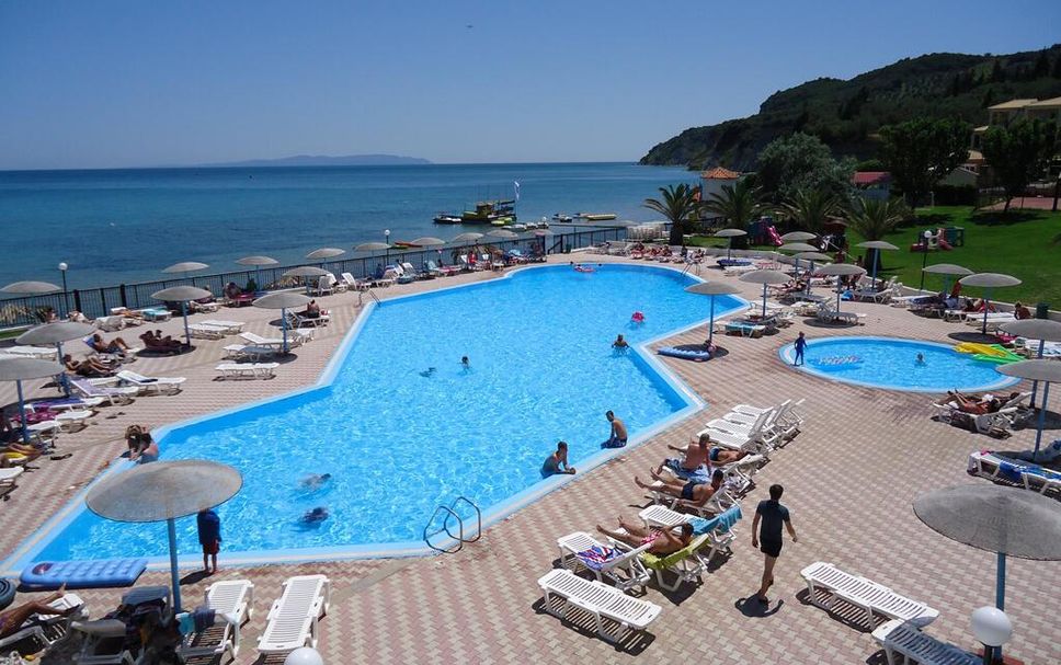 Pool Foto