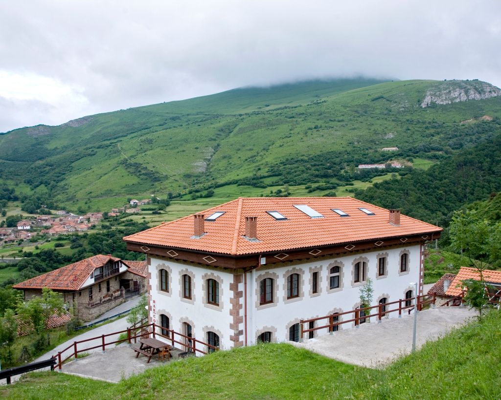 Edifici