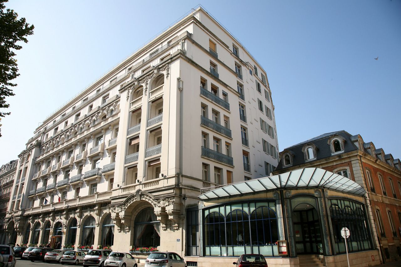 Edifici