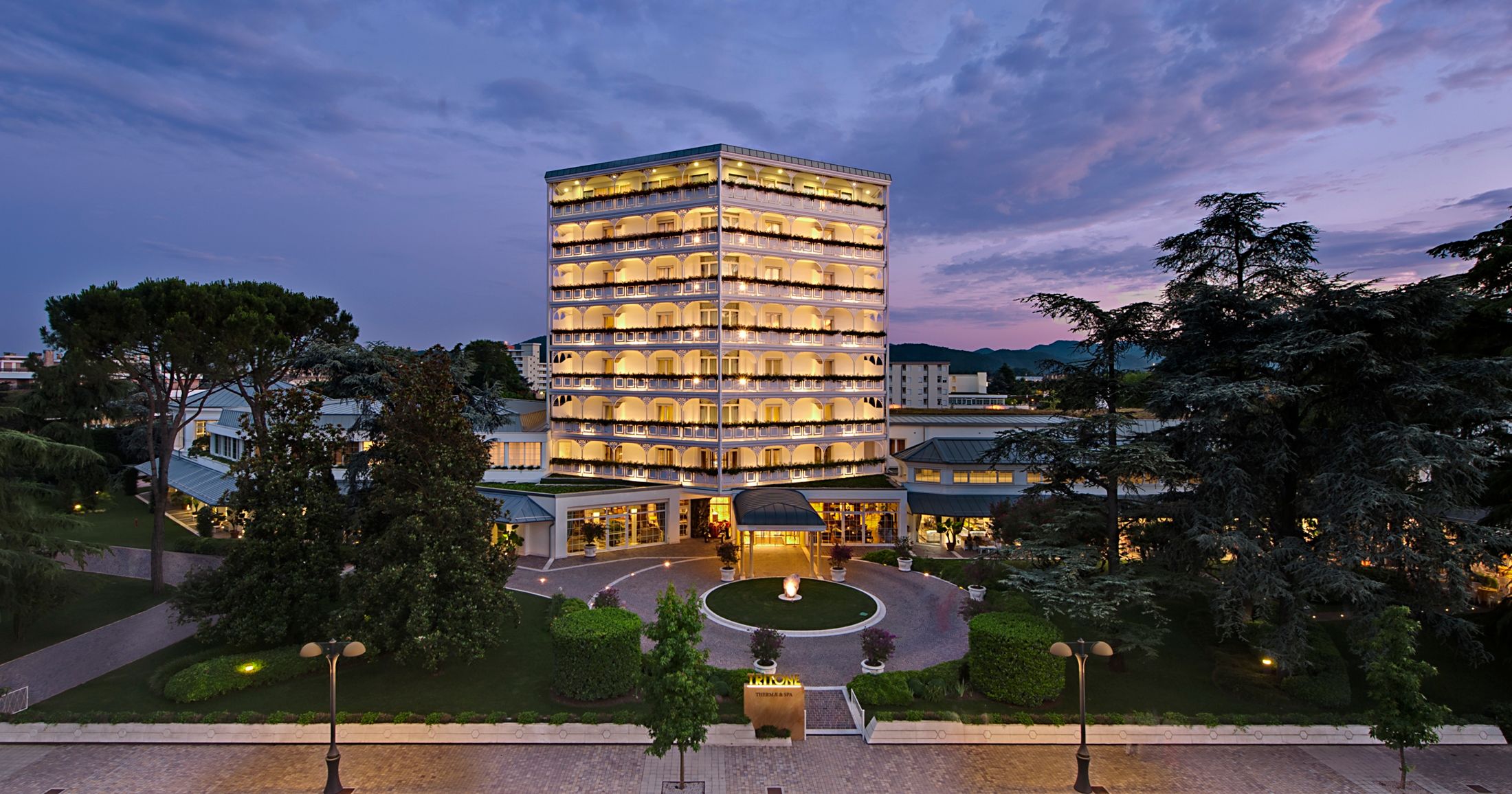 Edifici